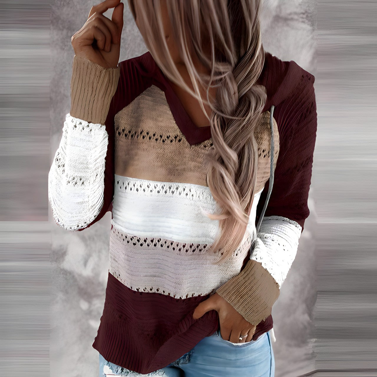 Madelene - long sleeve sweater with hood