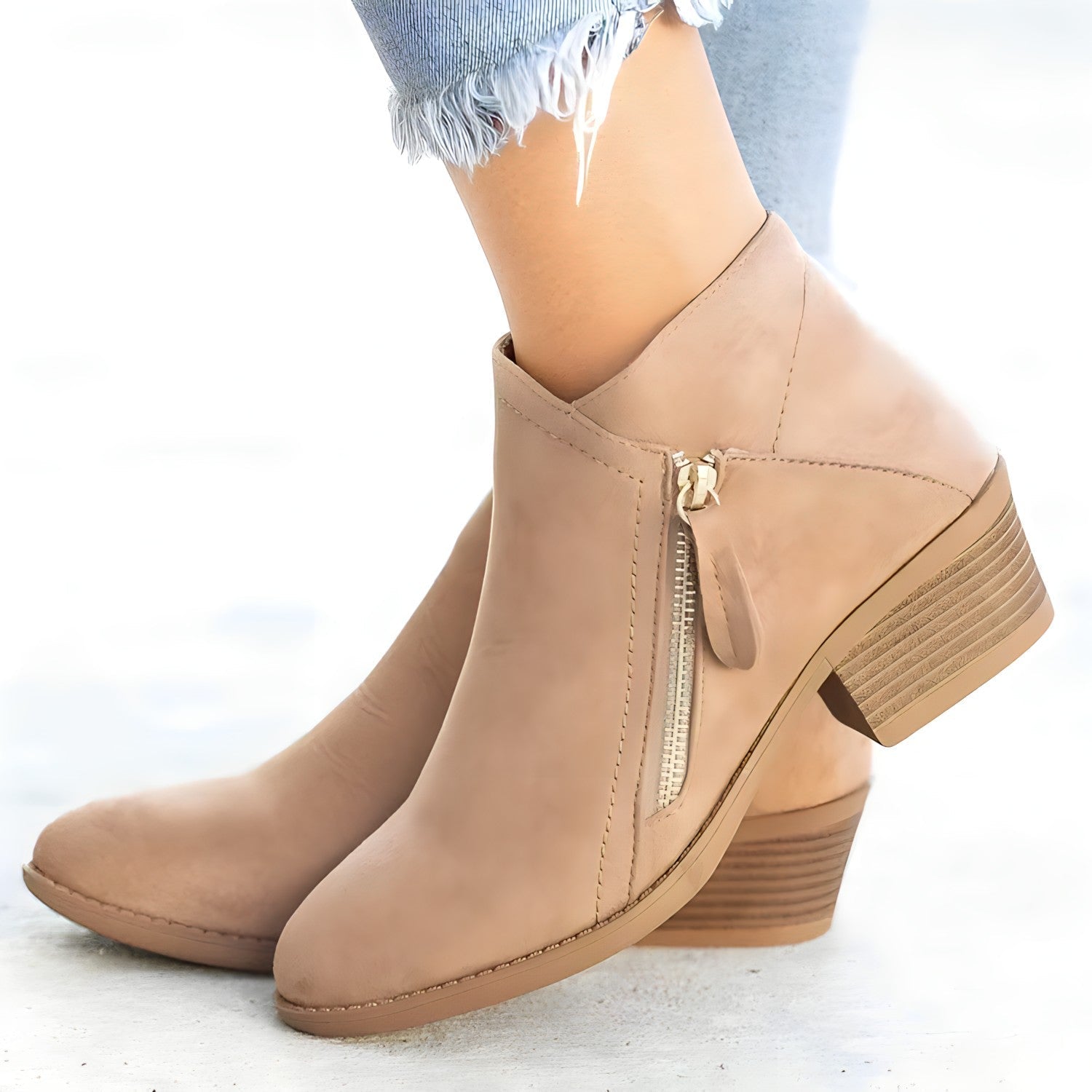 Jewel - Fashionable suede boots